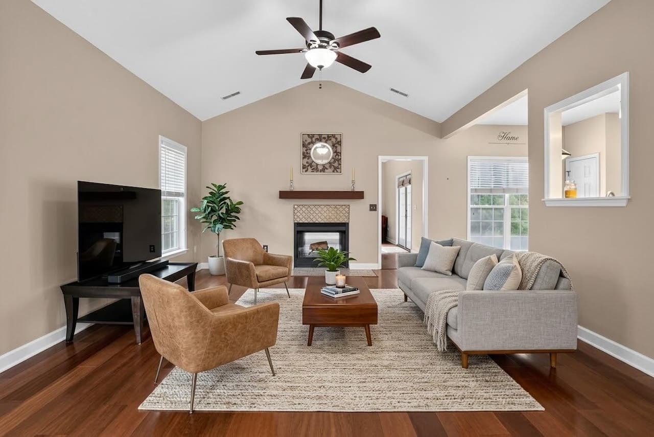 1277 Hermit Crab Way, Mount Pleasant photo 3